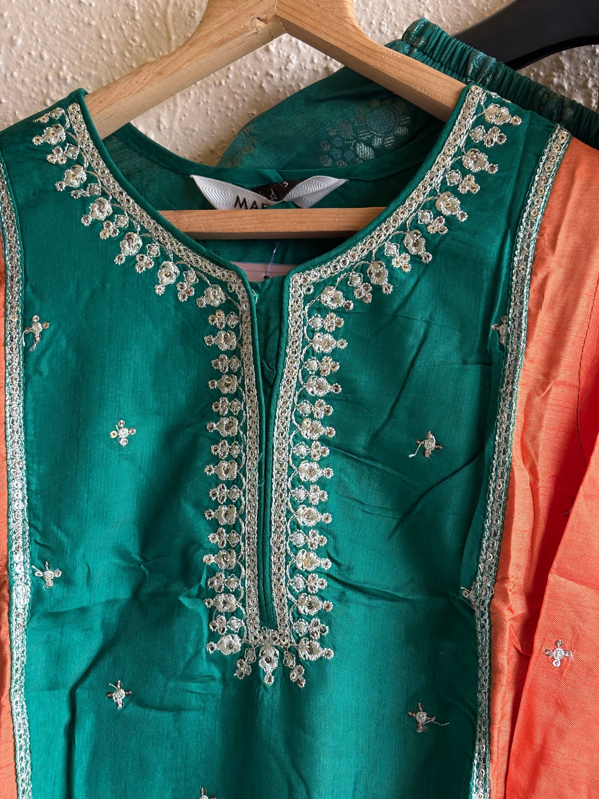 Meher-e-Husn