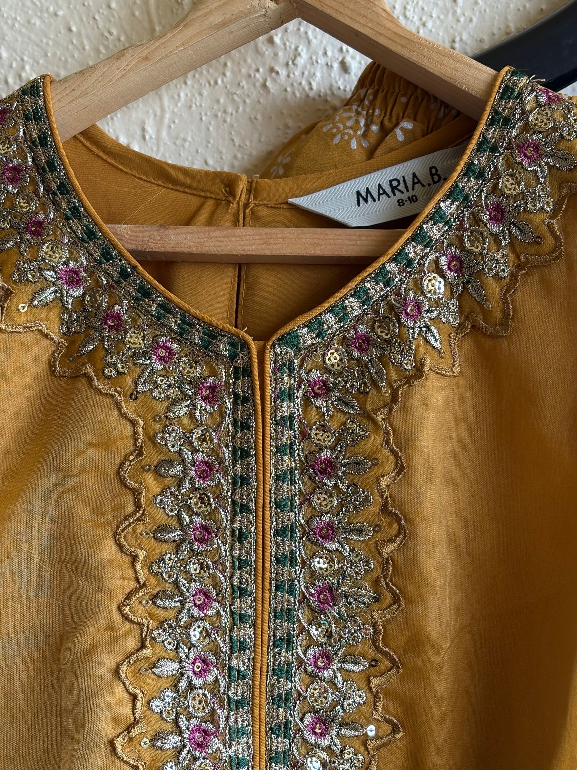 Zar-e-Amber