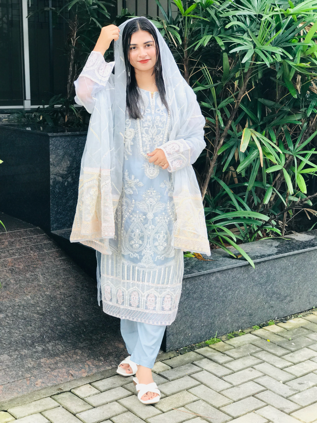 Noor-E-Aina